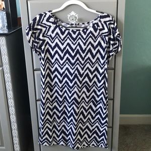 lilly pulitzer blue and white chevron dress